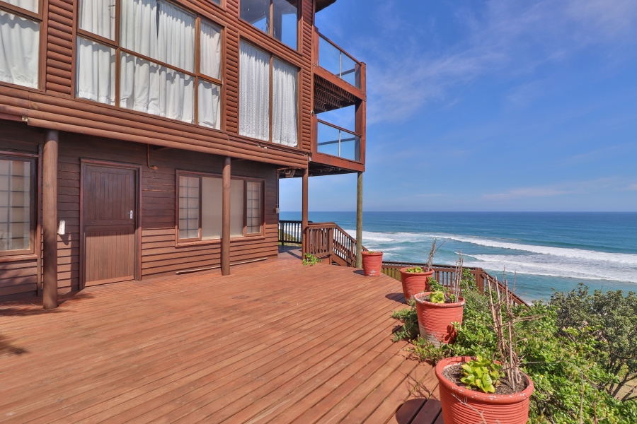 10 Bedroom Property for Sale in Dana Bay Western Cape
